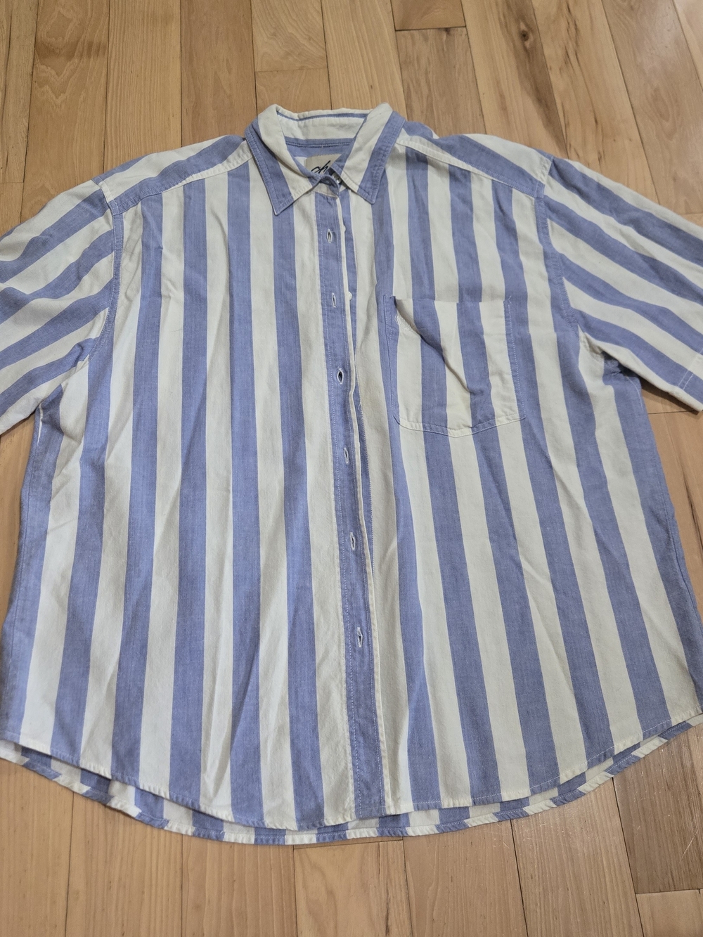 Vtg 90s Chic Brand Striped Short Sleeve Button Down Shirt